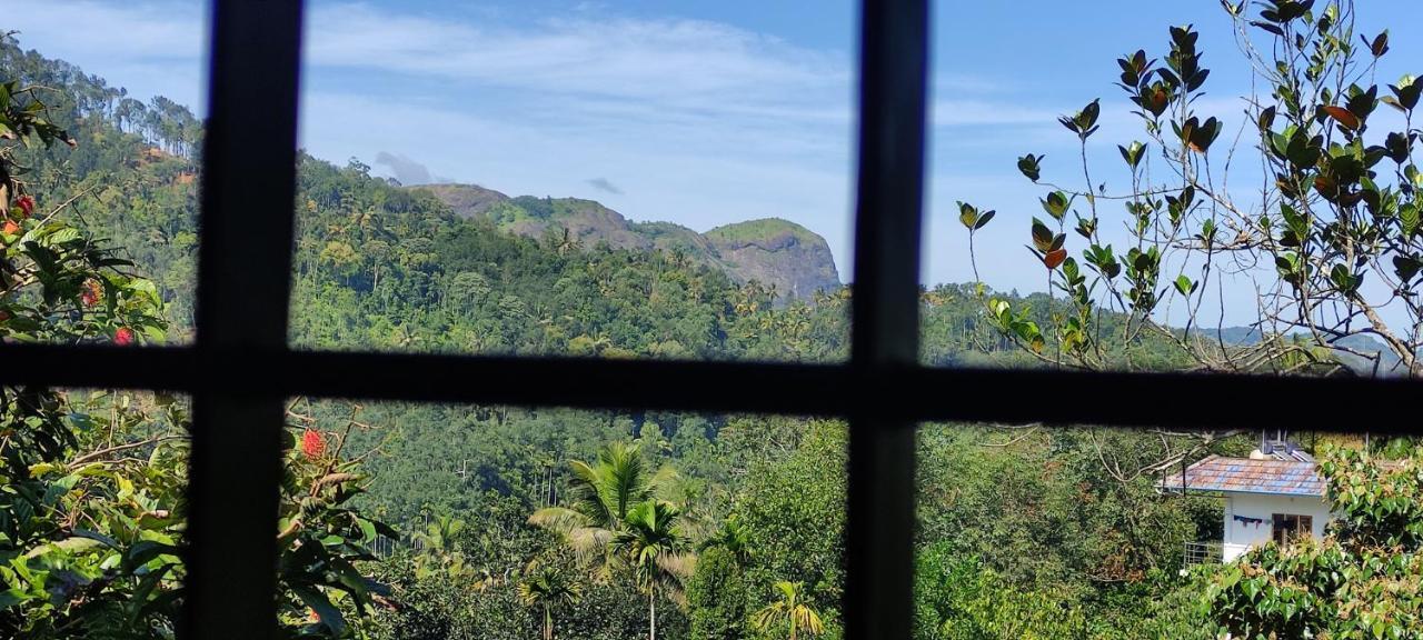 Soly'S Villa Homestay Munnar Exteriér fotografie