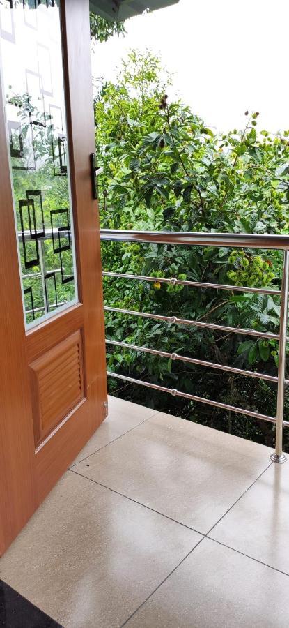 Soly'S Villa Homestay Munnar Exteriér fotografie